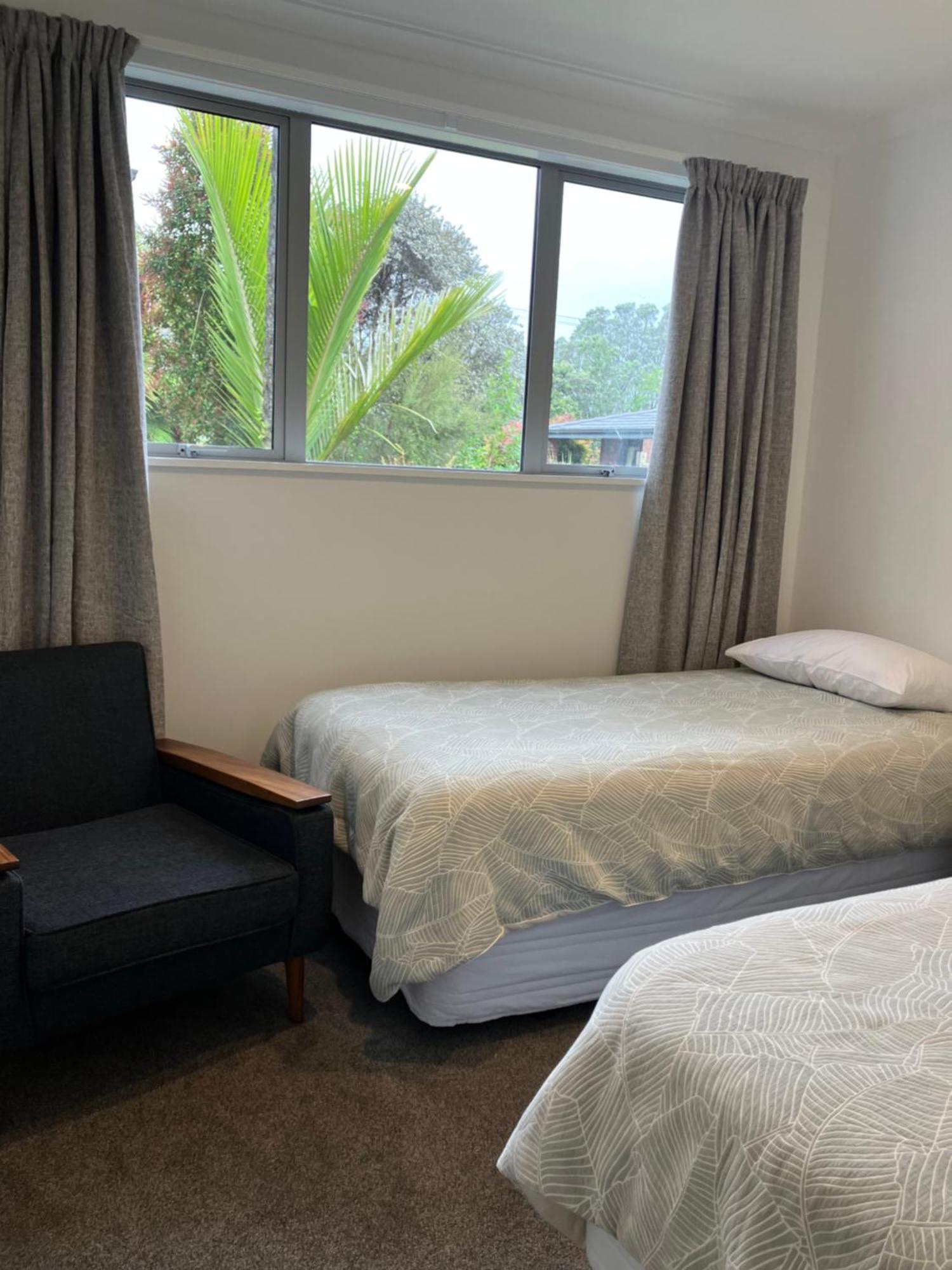 Tripinn Modern Motels & Affordable Accommodation Westport Esterno foto