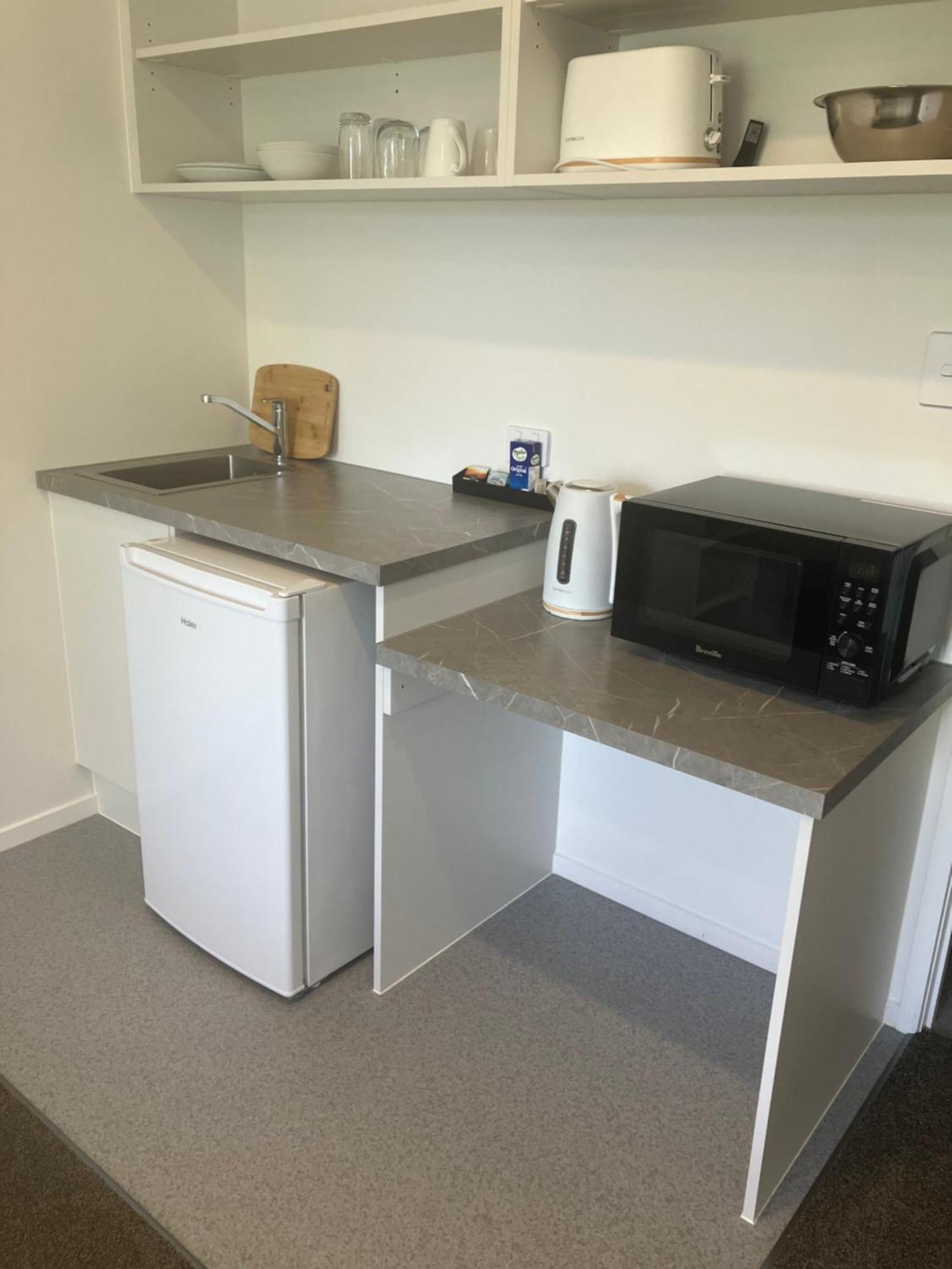 Tripinn Modern Motels & Affordable Accommodation Westport Esterno foto